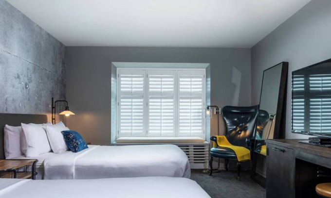 Fisherman's Wharf Hotel | Fantastic, Clean, Two-Queen Room Near Fisherman's Wharf!