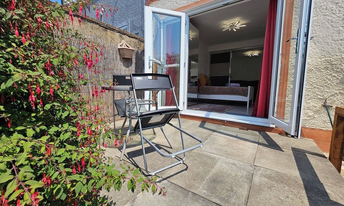 South Hornchurch Apartamento | Fantastic Four Apartments, 20 minutes train ride to central London