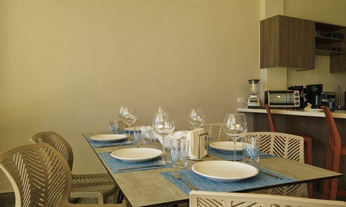 Isla Saboga Apartamento | Fantástico apartamento nuevo en Saboga con piscina y playa