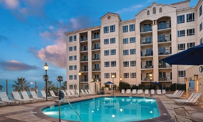Townsite Complejo | Fantastic Ocean views at a great price. 2 BR 2 Bath Deluxe just steps from pier