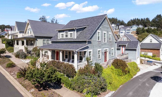Otter Rock Casa | Great Deals on Summer Stays!