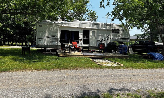 Mohawk Casa | Fantastic venue along the Nolichucky River