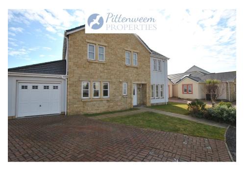 Cellardyke Casa | Faolin- superb detached family villa East Neuk