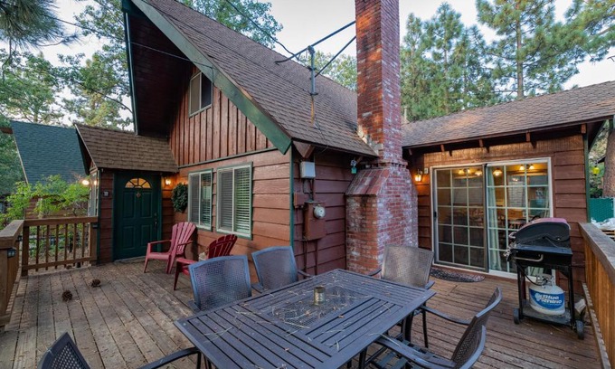 Sugarloaf Casa | Far Enough Cabin - Chalet style cabin, walking distance to the trails! Foosball table!