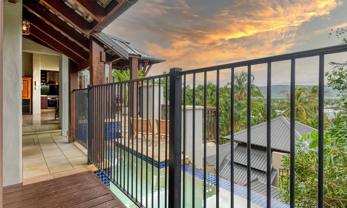Port Douglas Villa | Far Pavilion Villa A