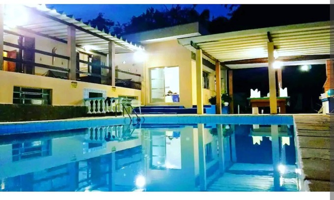 Nogueira Casa | Farm in Guararema w/ swimming pool, court, barbecue area w/ access to Paraíba river.