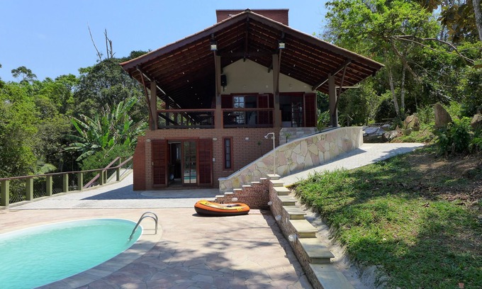 Taquacetuba Casa | Casa en la represa en condominio en la Sierra del Mar. El Salvador