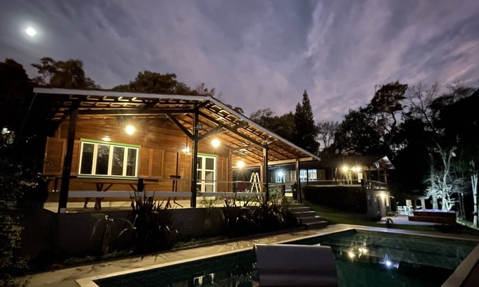 Piratuba Casa | Increíble finca de 5. 000m2 con acceso total a la presa de Itupararanga / Ibiúna.