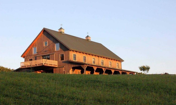 Denver Otro | Farm Retreat- 1 Hr from Nashville