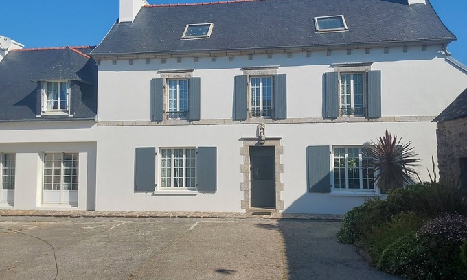 Poullan-sur-Mer Casa | finca con vistas al mar en la bahía de Douarnenez