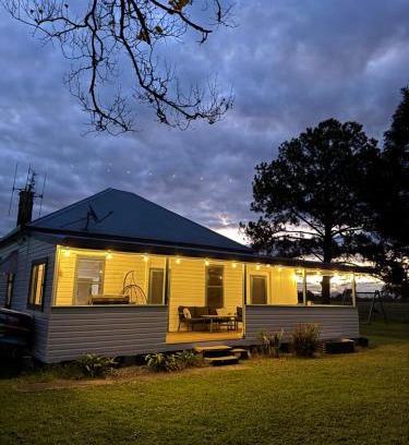 Moto Casa | Farm stay on the river