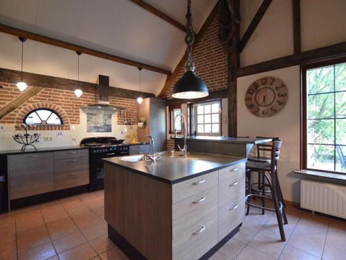 Municipality of Bergen op Zoom Casa | Farmhouse in Nieuwleusen near Lake and Nature