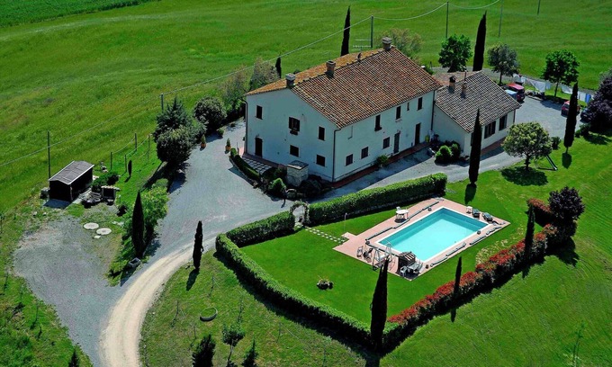 Gallina Apartamento | Auténtica casa de piscina