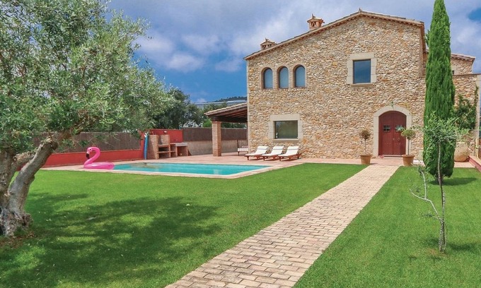 Vall-Llobrega Casa | MASIA EN PLENO CORAZÓN DE LA COSTA BRAVA