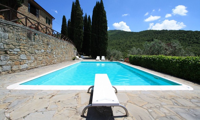 Pieve di Chio Casa | Casa rural en las colinas con vista panorámica y piscina