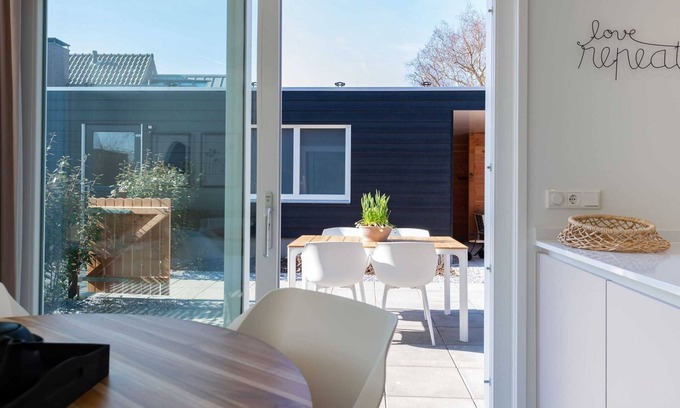 Oostkapelle Casa | Oostkapelle Garden Holiday Stay