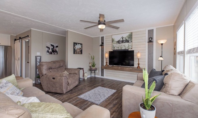 Wilkesboro Casa | Farmhouse inspired 3-bedroom open concept house with panoramic views!