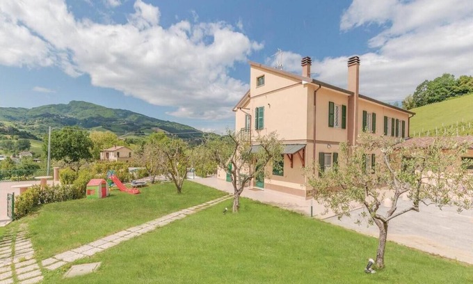 Montedinove Otro | Agriturismo "Le Vigne di Clementina Fabi" MONTEDINOVE