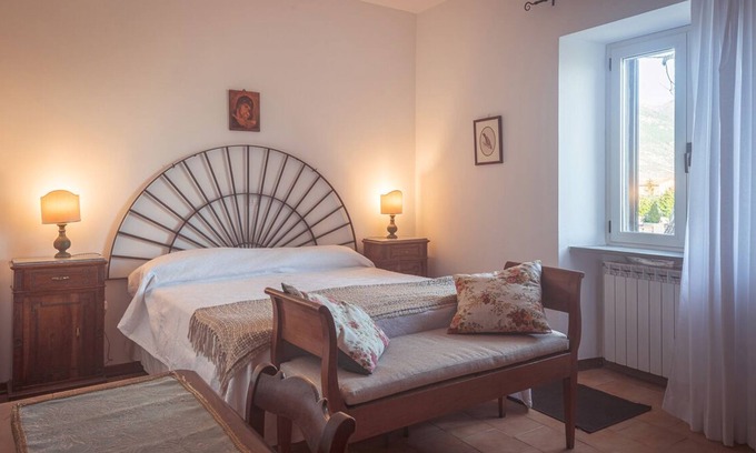 Nerbisci Otro | FARMHOUSE QUERCETO - APARTMENT OLIVE TREE