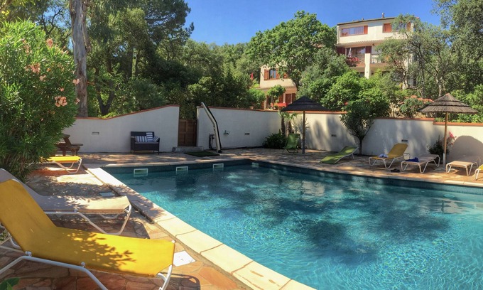 Argeles-sur-Mer Cabaña | Casa de campo entre mar y montañas en Argelès-sur-Mer en un lote con árboles de 3 hectáreas