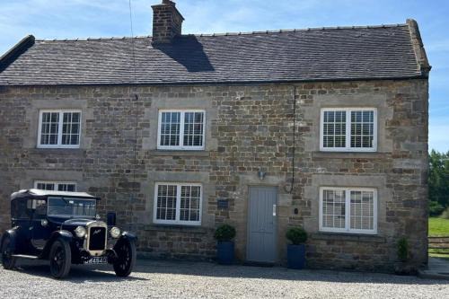 Winkhill Casa | Farmhouse - Sleeps 6 - Pet friendly - Garden