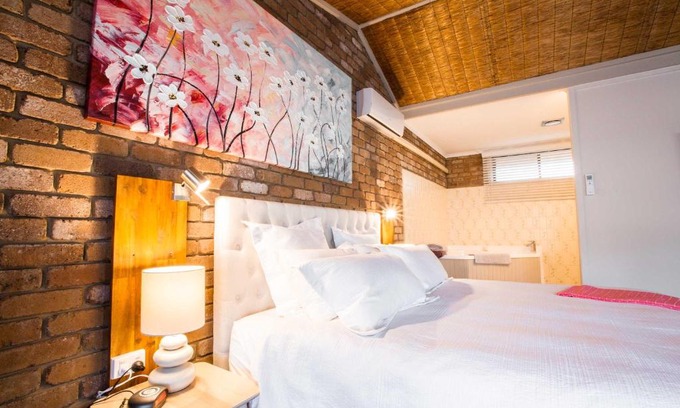 Morwell Hotel | Farnham Court Motel and Restaurant