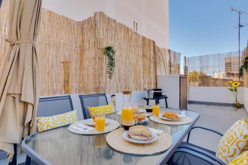 Sao Pedro Casa | Faro: Casa Trevo com terraço BBQ