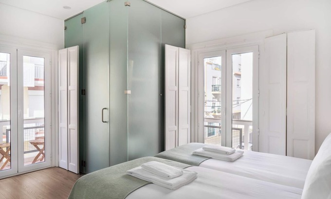 Se Casa | Faro DAZ House by Get Your Stay