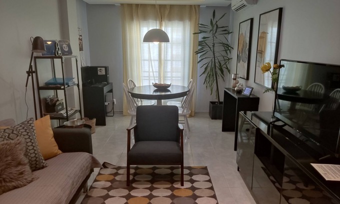 Se Apartamento | Faro Stadium Flat @City Center - Centro ciudad, Paseos y compras
