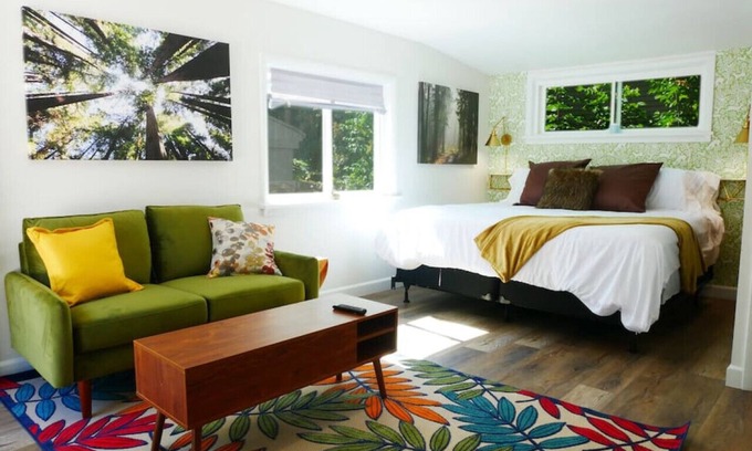 Arvada Casa | ⍋ Fast Wi-Fi ⍋ Workspace ⍋ King Bed