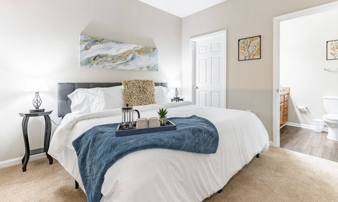 Huntsville Apartamento | Fast WiFi, King Bed, Gym, Free Parking