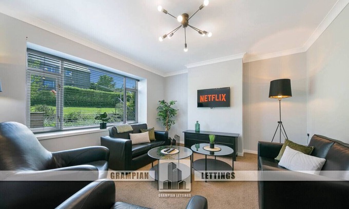 Central Aberdeen Apartamento | Faulds Crescent Lodge | Grampian Lettings