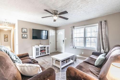 Westover Casa | Fayetteville Home Away from Home, Pet Friendly