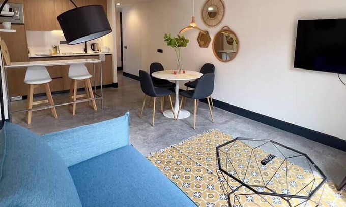 Almendrales Apartamento | FD/ Precious new apartment. Parking. Smart TV