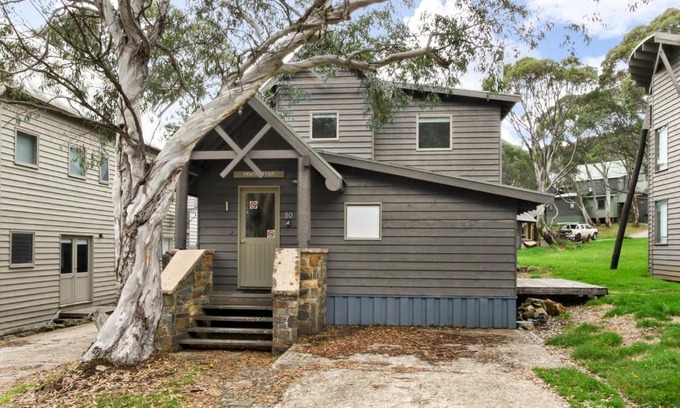 Dinner Plain Casa | Feathertop