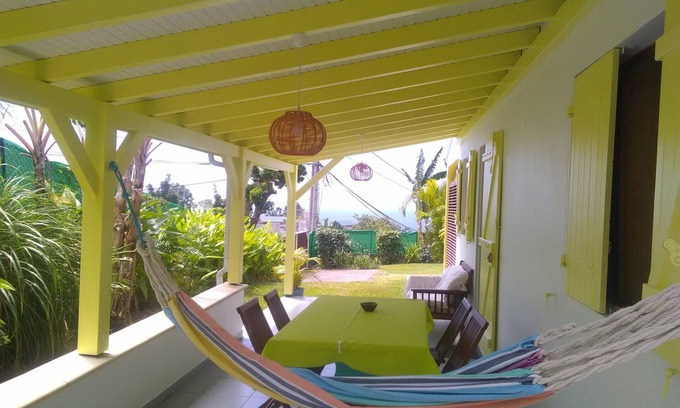 Trois-Rivieres Apartamento | De febrero de 9 F acondicionado con vistas al mar Caribe