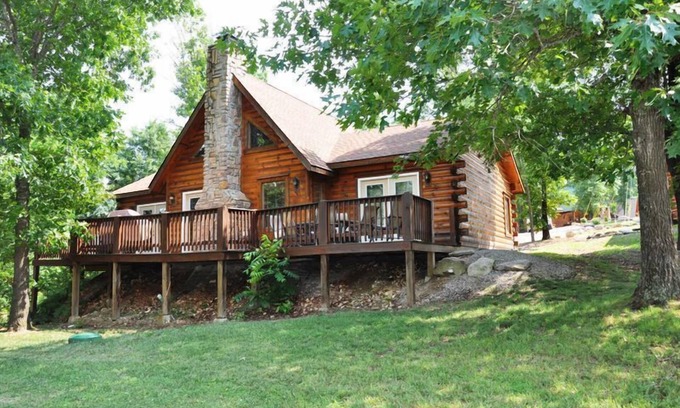 Branson Cedars Cabina | Siéntete como en casa en Twin Pines