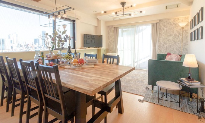 Nakano Apartamento | Feel rich / Room 801 / Spacious 3LDK, 12 people / 5 minutes from the station / In front of the family restaurant / 5 minutes at the convenience store / Wi-Fi available