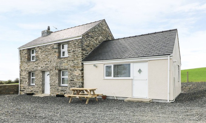 Caergeiliog Cabaña | FELIN MANAW, casa rural en Bodedern, Ref 967070