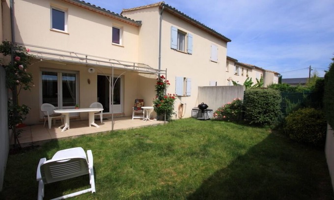 Saint-Quentin-la-Poterie Villa | Villa vallada, 4 personas, jardín, St-Quentin-la-Poterie a 4 km del histórico Uzès,
