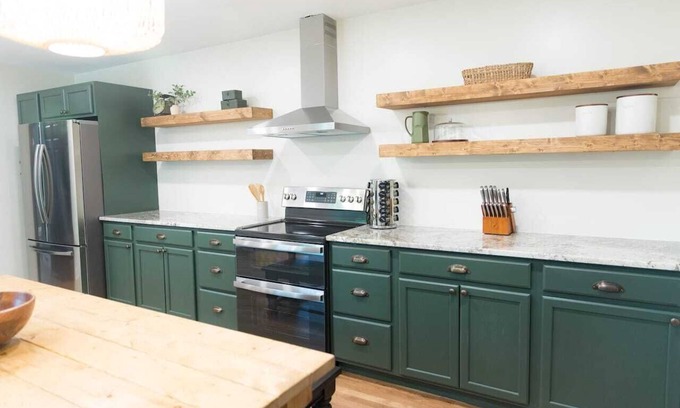 Wade Hampton Casa | Fenced In|10 Min To DT|Sleeps 14|Walk In Shower