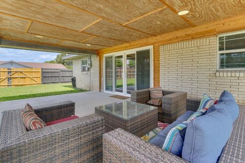 Weslaco Casa | Fenced Yard Home Less Than 1 Mi to Mayor Pablo Peña Park