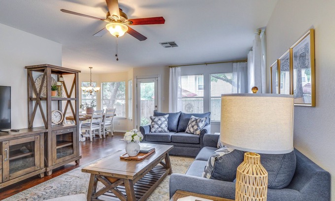 Round Rock Casa | Fenced Yard + Patio: Family Home in Round Rock