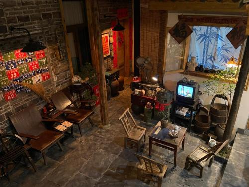 Fenghuang Casa | Fenghuang Ancient Town Persimmon Courtyard B&B