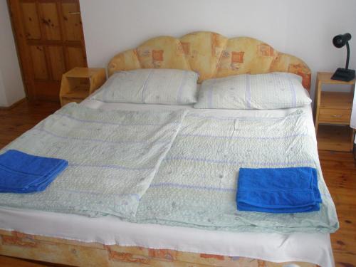 Mako Cama Y Desayuno | Fenyő Panzió