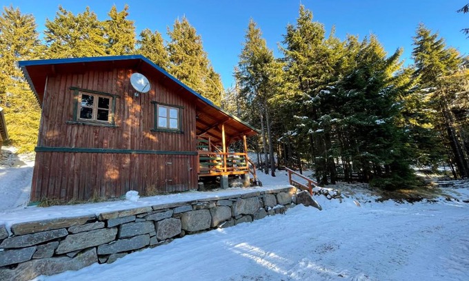 Zetea Chalet De Esquí | Fenyőtoboz kulcsosház