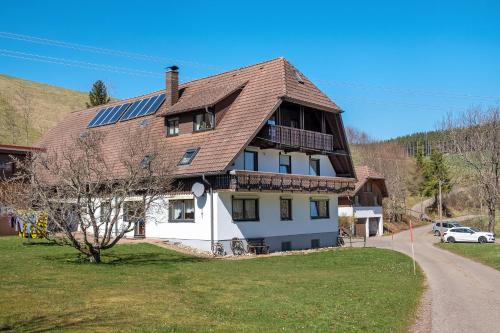 Sankt Georgen im Schwarzwald Apartamento | Ferienwohnung Armbruster