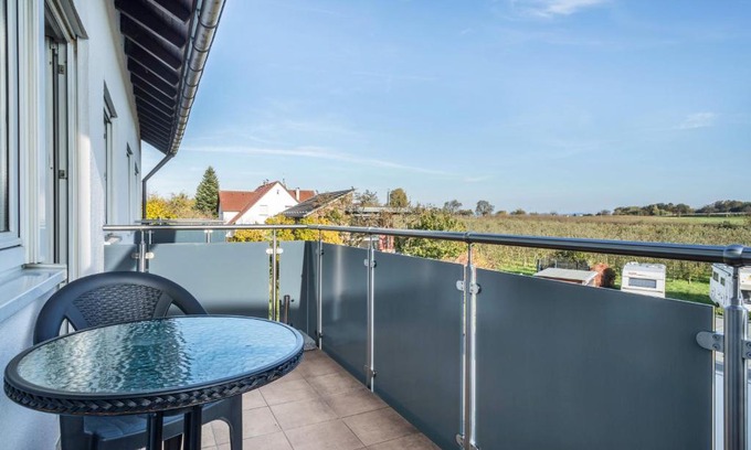 Schnetzenhausen Apartamento | Ferien am See 8