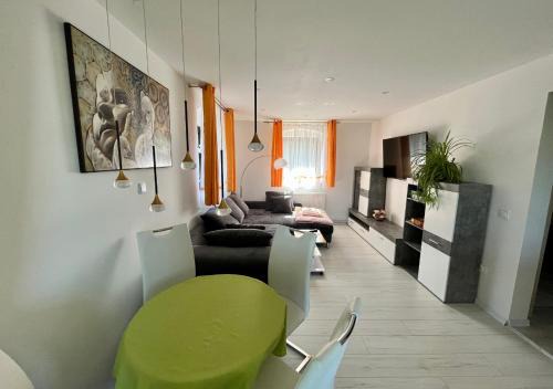 Sonnen Apartamento | Ferien- und Businesswohnung Relax im ersten Stock