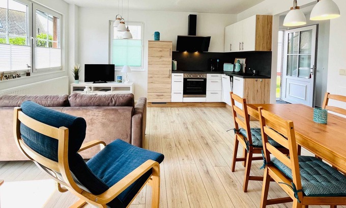 Thiessow Apartamento | Ferienappartement mit Terrasse Ankerplatz - Kajüte Jonas